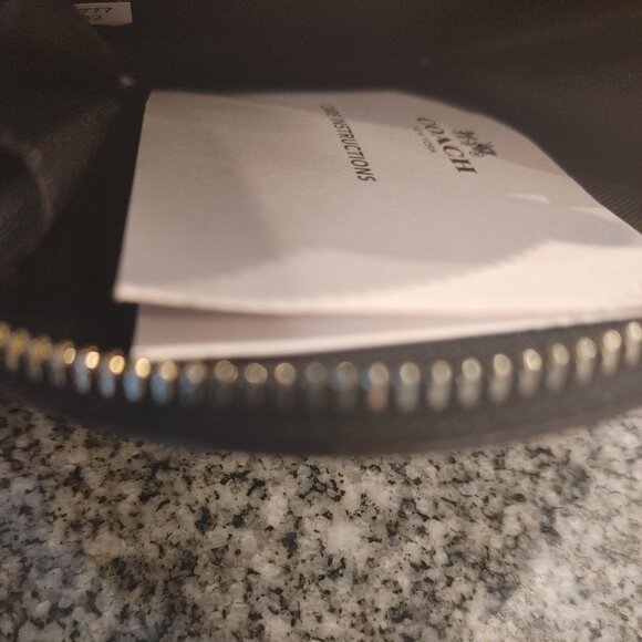 Coach Coin Purse - Emoji Eyes - Yellow Leather - Picture 4 of 15